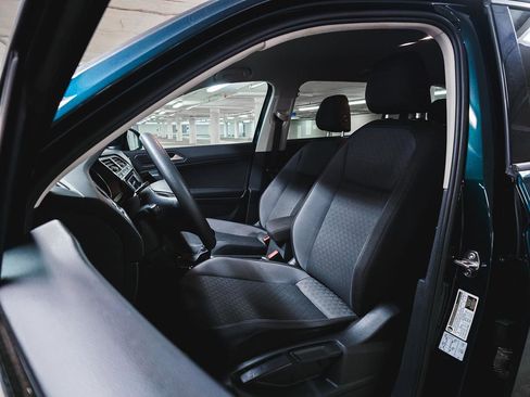 Used 2019 Volkswagen Tiguan S w/ Driver Assistance Package AWD/4WD image 19