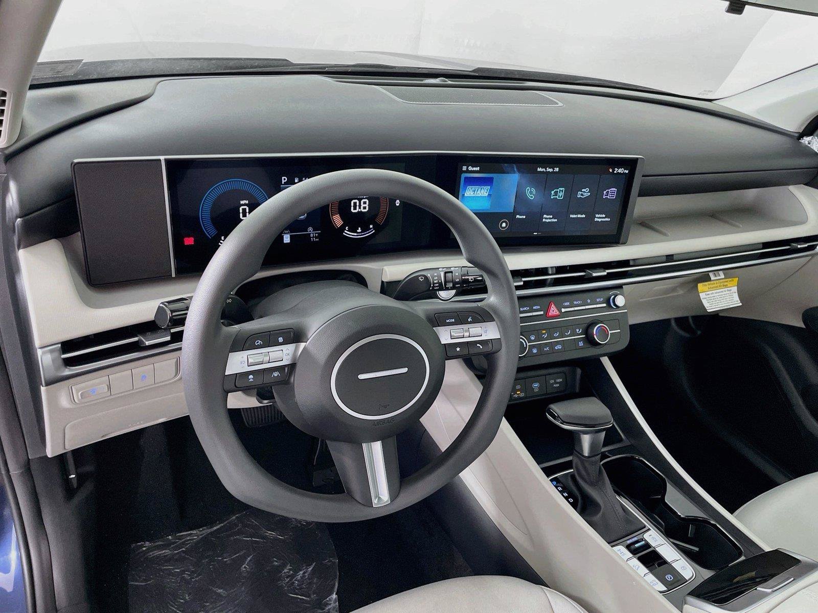 New 2026 Hyundai Tucson SE AWD/4WD image 12