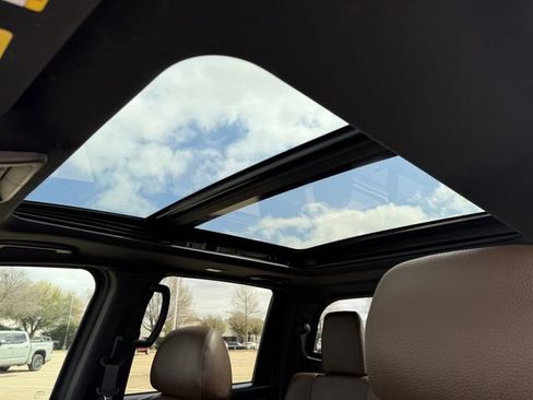 Used 2024 Nissan Titan Platinum Reserve w/ Moonroof Package image 28