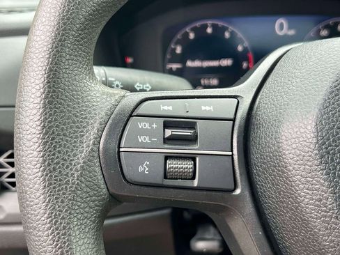 Used 2025 Honda Accord LX image 20