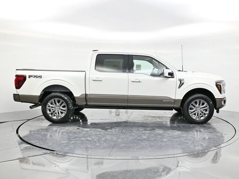 New 2025 Ford F150 King Ranch w/ FX4 Off-Road Package image 4