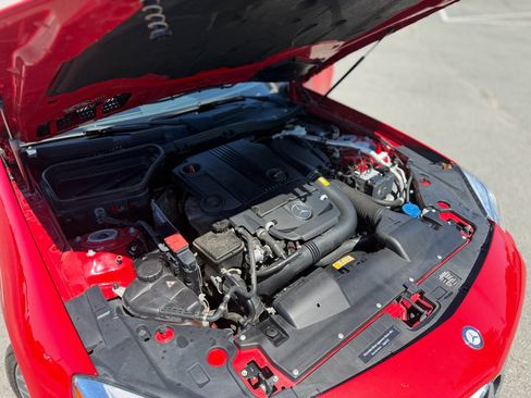 Used 2015 Mercedes-Benz SLK 250 image 20
