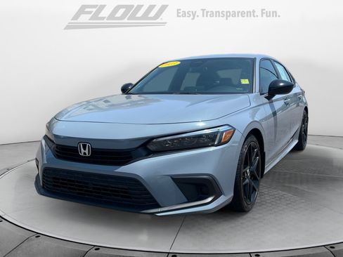 Used 2023 Honda Civic Sport image 4