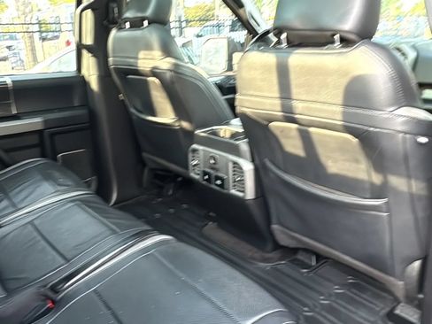 Used 2018 Ford F150 Raptor w/ Equipment Group 802A Luxury AWD/4WD image 31