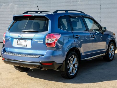 Used 2015 Subaru Forester 2.5i Touring AWD/4WD image 8