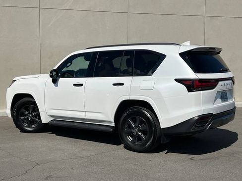 Used 2023 Lexus LX 600 4WD w/ Appearance Package image 6