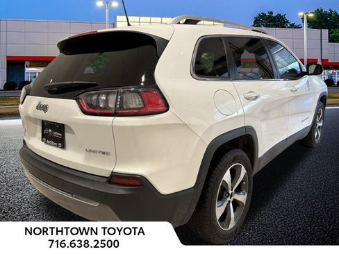 Used 2019 Jeep Cherokee Limited image 6
