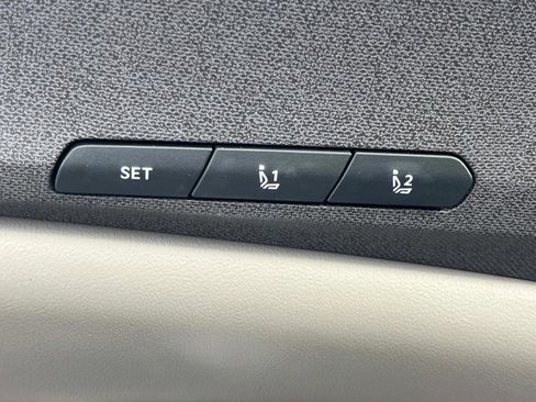 New 2026 Kia Carnival EX FWD image 27