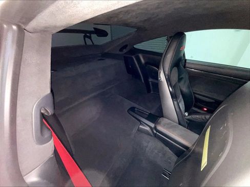Used 2019 Porsche 911 GT3 RS RWD image 14