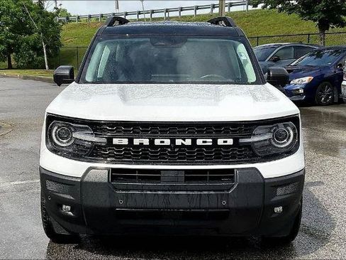Certified 2025 Ford Bronco Sport Outer Banks w/ Outer Banks Tech Package+ AWD/4WD image 2