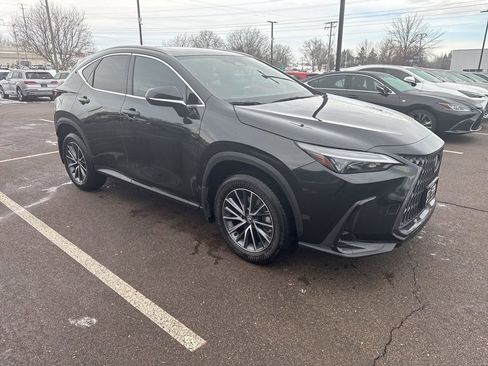 Used 2025 Lexus NX 350 AWD image 12