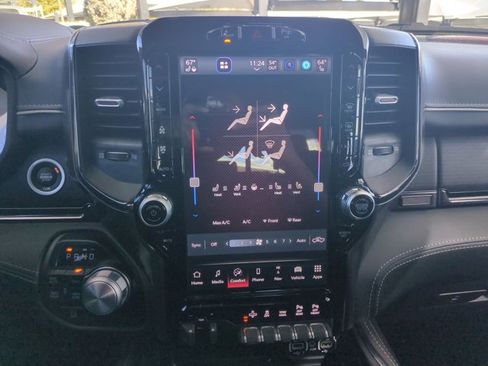 Used 2024 RAM 1500 Limited image 13