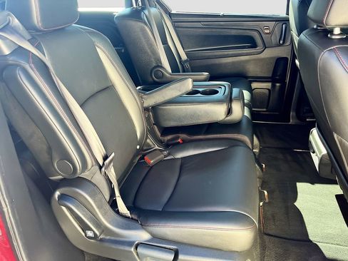 Used 2024 Honda Odyssey Sport image 29