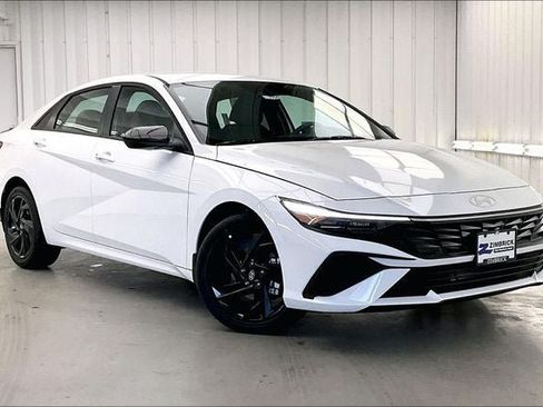 New 2026 Hyundai Elantra Sport FWD image 1