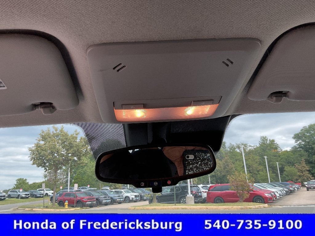 Used 2020 Chevrolet Sonic LT w/ Convenience Package FWD image 36