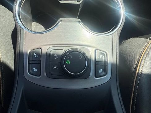 Used 2024 GMC Terrain AT4 w/ Infotainment Package II AWD/4WD image 32