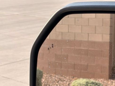 Used 2025 Ford F350 Lariat w/ Black Appearance Package AWD/4WD image 4