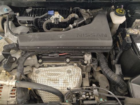 Used 2019 Nissan Rogue SV FWD image 30