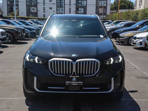 Used 2026 BMW X5 sDrive40i w/ Parking Assistance Package image 2