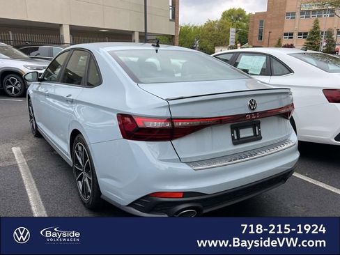 New 2026 Volkswagen Jetta GLI Autobahn FWD image 5