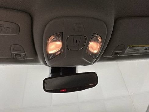 Used 2022 Jeep Compass Latitude w/ Convenience Group AWD/4WD image 25