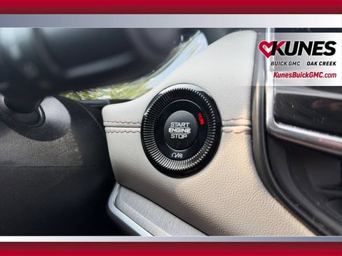 Used 2025 Jeep Compass Limited AWD/4WD image 31