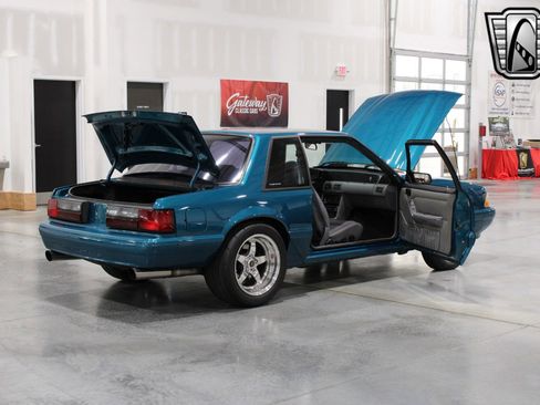 Used 1993 Ford Mustang LX image 19