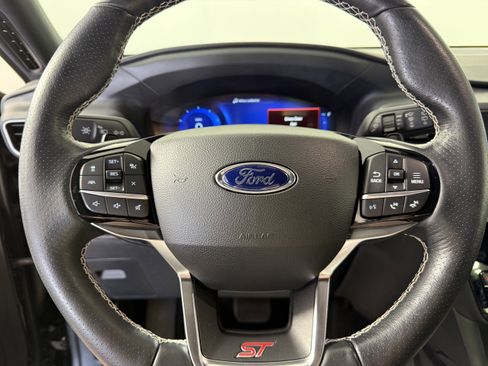 Certified 2022 Ford Explorer ST w/ Equipment Group 401A image 27