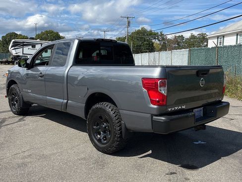 Used 2019 Nissan Titan S w/ S Utility Package image 3