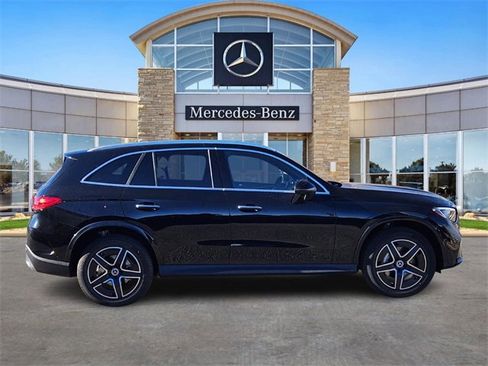 New 2026 Mercedes-Benz GLC 300 4MATIC image 5