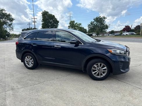 Used 2019 Kia Sorento FWD image 10