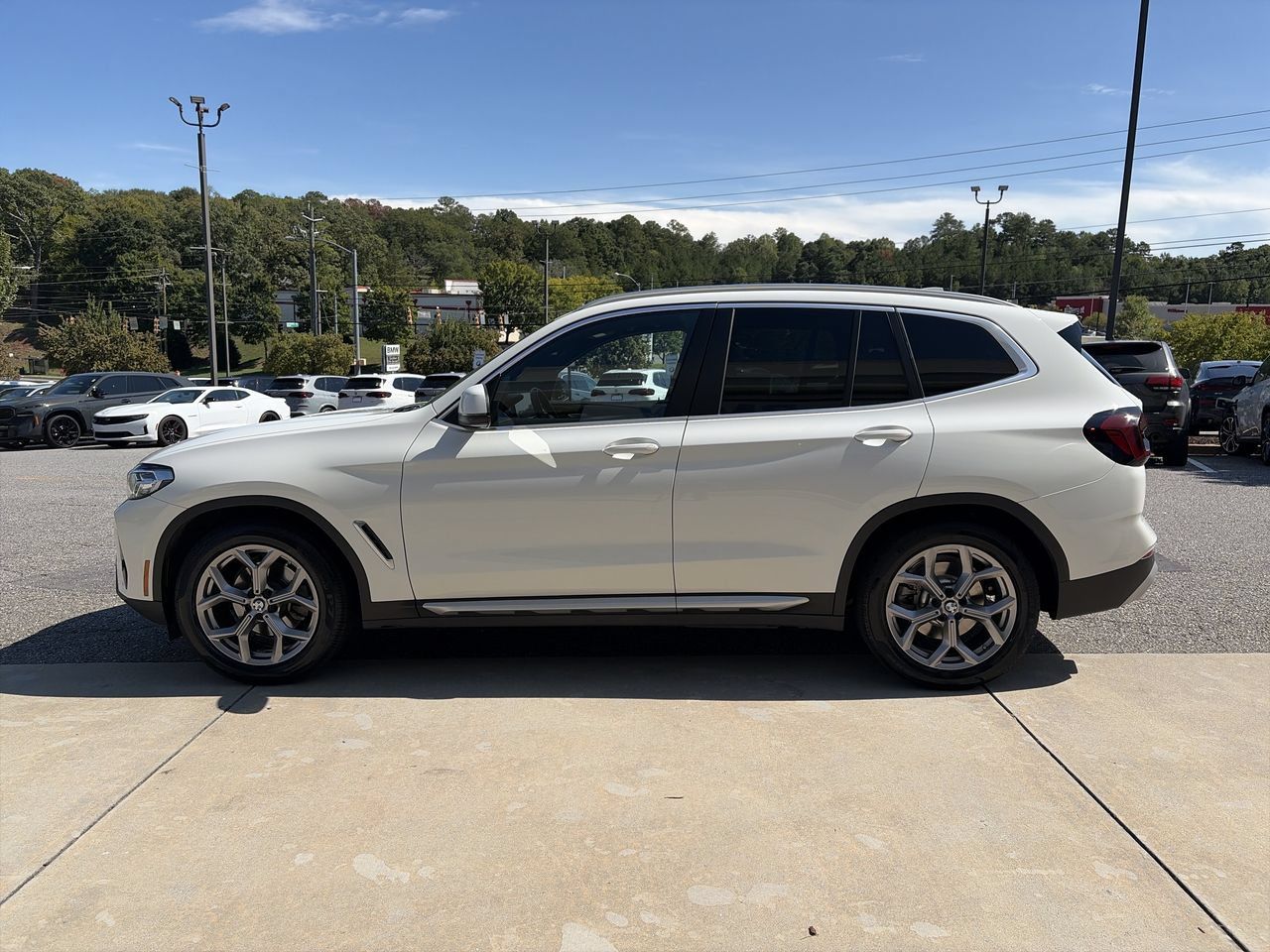 Used 2022 BMW X3 xDrive30i w/ Premium Package 2 (ZPA) AWD/4WD image 5