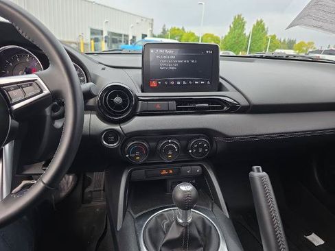 Used 2023 MAZDA MX-5 Miata Club w/ Brembo/BBS Recaro Package RWD image 24