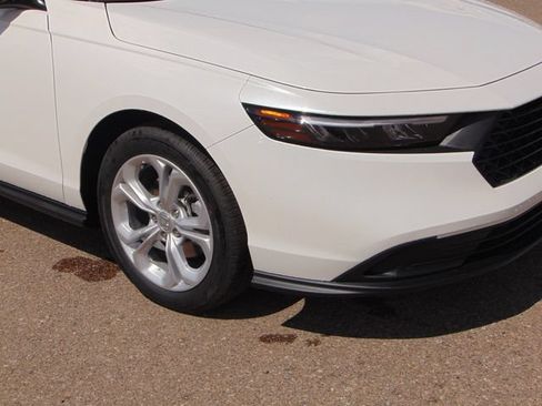 New 2026 Honda Accord LX image 2