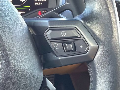 Used 2018 Lamborghini Huracan LP 580-2 RWD image 39