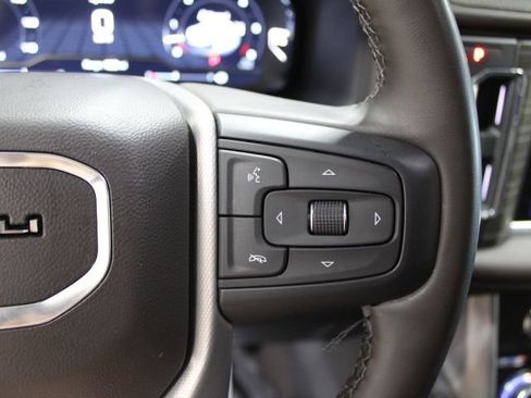 Used 2023 GMC Yukon Denali image 36