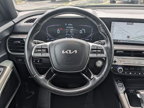Used 2024 Kia Telluride EX X-Line AWD/4WD image 19