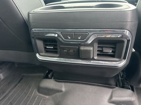 Used 2020 Chevrolet Silverado 2500 LTZ w/ Technology Package image 11