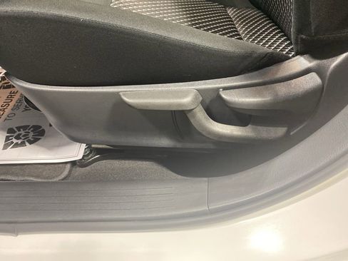 Used 2024 Nissan Versa S image 17