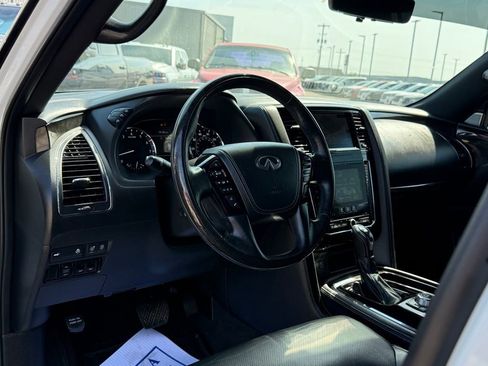 Used 2021 INFINITI QX80 Sensory w/ All-Season Package image 4