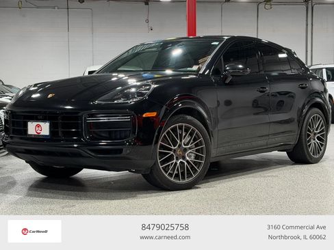 Used 2023 Porsche Cayenne Turbo AWD/4WD image 1