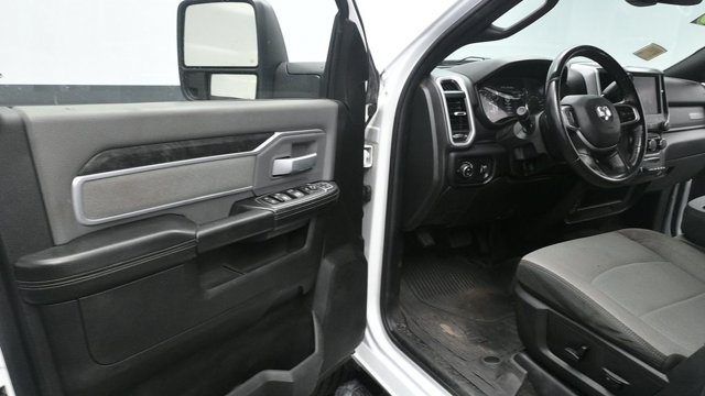 Used 2023 RAM 2500 Big Horn w/ Level 1 Equipment Group AWD/4WD image 17