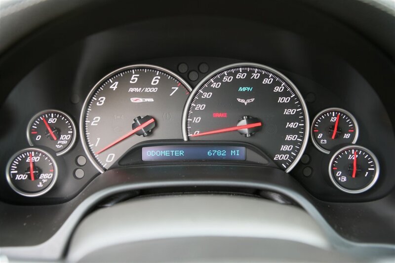 Used 2009 Chevrolet Corvette Z06 w/ Preferred Equipment Group RWD image 32