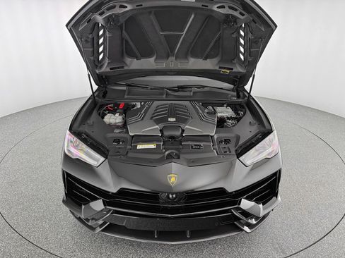 Used 2024 Lamborghini Urus Performante image 35