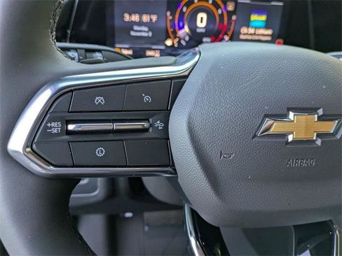 New 2026 Chevrolet Suburban Premier image 18