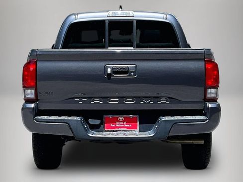 Used 2022 Toyota Tacoma SR w/ SR Convenience Package RWD image 6