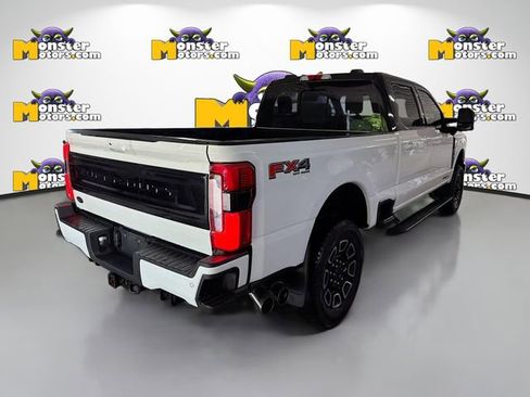 Used 2025 Ford F250 Platinum AWD/4WD image 4
