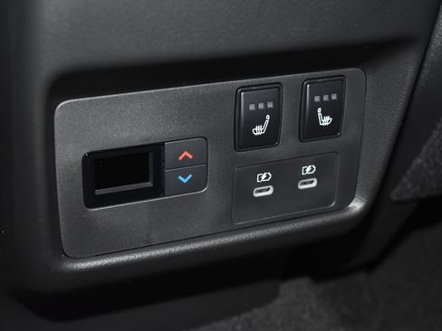 New 2026 Nissan Rogue Platinum w/ Platinum Premium Package image 19