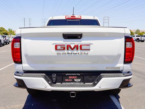 New 2026 GMC Canyon Elevation w/ Convenience Package RWD image 8