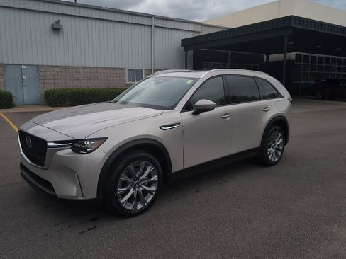 New 2026 MAZDA CX-90 Plug-In Hybrid w/ Preferred AWD/4WD image 25